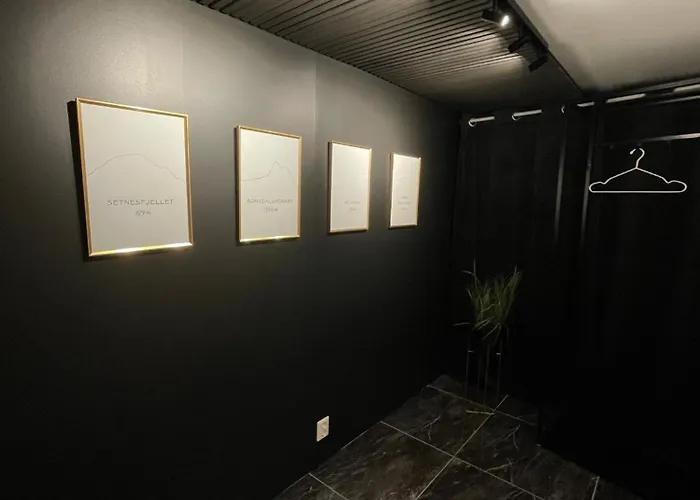 Andalsnes Underground Flat